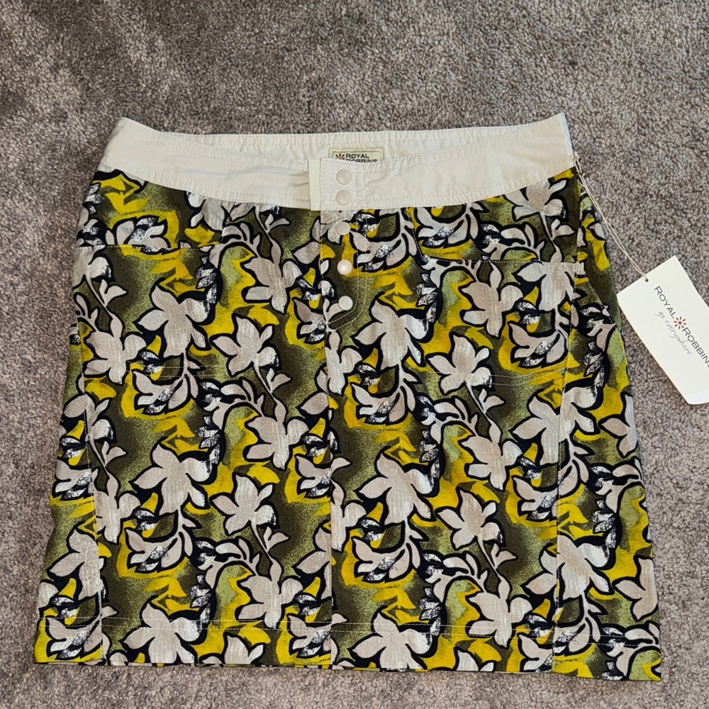 NEW Royal Robbins Splash Around Nylon Skirt UPF 30, Green Khaki Size 4 NWT